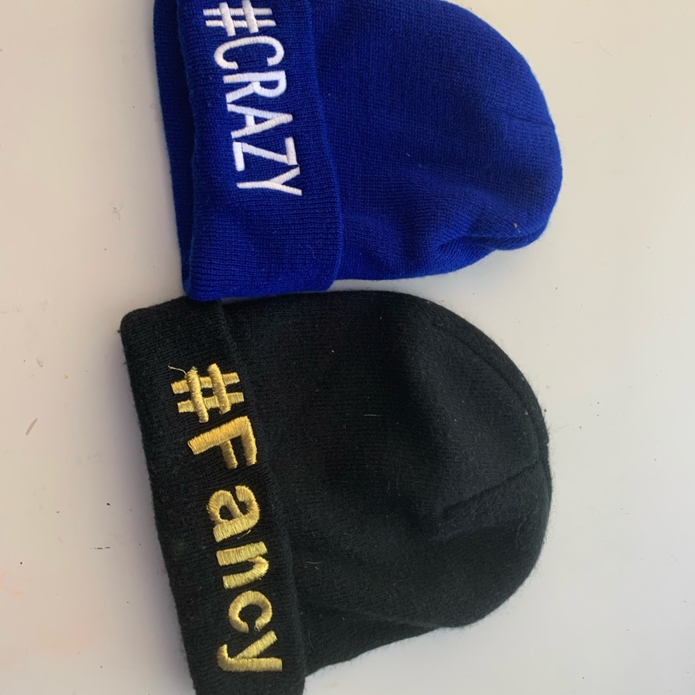 2 beanies